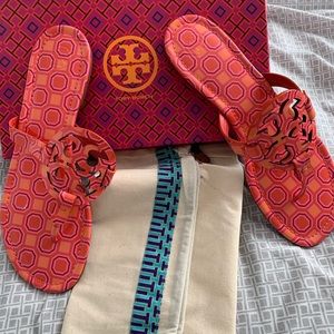 BRAND NEW TORY BURCH SANDALS